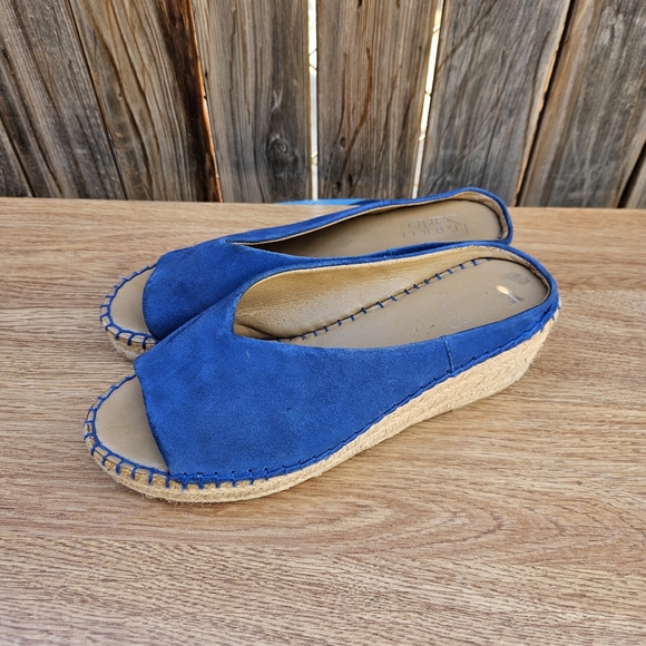 Franco Sarto Blue Suede Women's Slip-On Sandals Size 7 - Picture 6 of 16